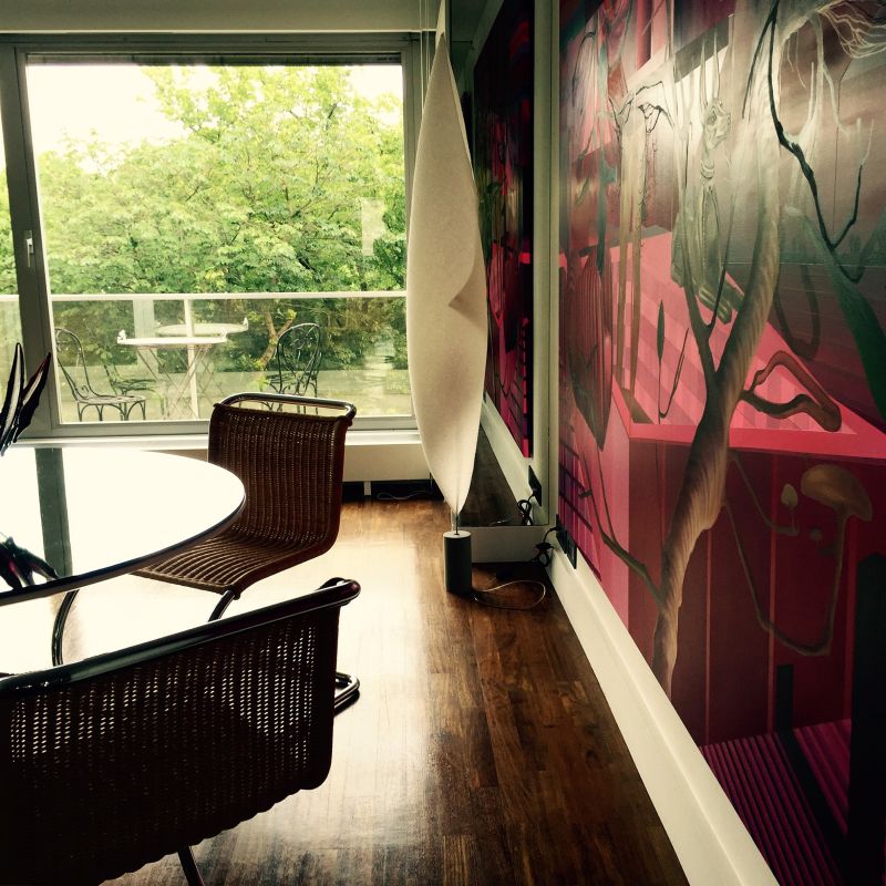 Coleção de objetos raros dá o tom de apartamento em Paris Coleção de objetos raros dá o tom de apartamento em Paris