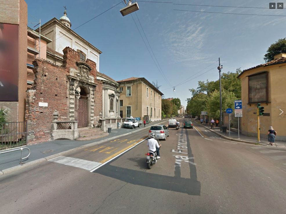 Esta é a Via Francesco Sforza como ela está atualmente. Imagem: Urbanfile/Divulgação Esta é a Via Francesco Sforza como ela está atualmente. Imagem: Urbanfile/Divulgação