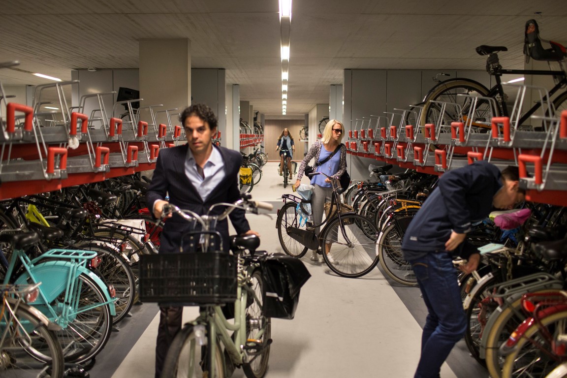 People park in the world’s largest underground bicycle parking garage in Utrecht, The Netherlands, Aug. 22, 2017. Utrecht is the Netherlands’ fastest growing city and also one of the world’s most bike-friendly places in one of the world’s most bike-friendly countries. (Ilvy Njiokiktjien/The New York Times) People park in the world’s largest underground bicycle parking garage in Utrecht, The Netherlands, Aug. 22, 2017. Utrecht is the Netherlands’ fastest growing city and also one of the world’s most bike-friendly places in one of the world’s most bike-friendly countries. (Ilvy Njiokiktjien/The New York Times)