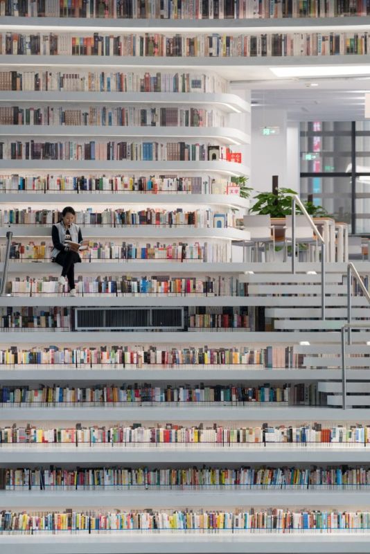 Mais de um milhão de livros estão disponíveis para o público. Mais de um milhão de livros estão disponíveis para o público.