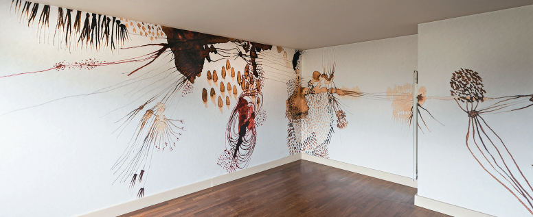 A instalação se encontra no apartamento “Cabinet de Curiosités”, em Paris 75006, em frente ao Jardin de Luxembourg. Foto: Reprodução