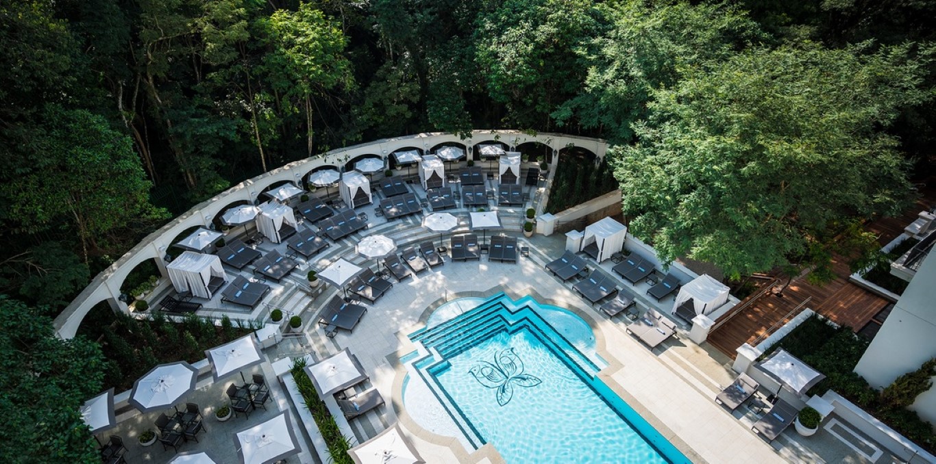 Palácio Tangará interior de luxo em meio a Mata Atlântica