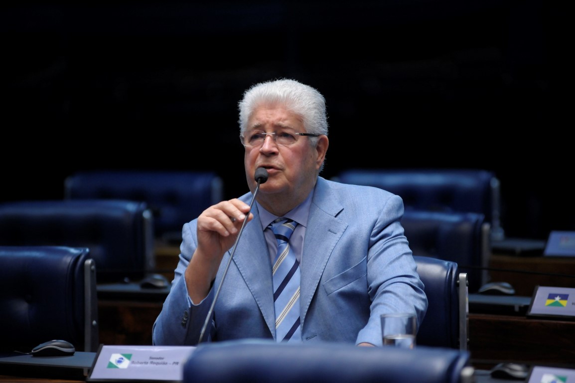 Senador Roberto Requião é a favor do Parque Bom Retiro. Foto: Pedro França/Agência Senado