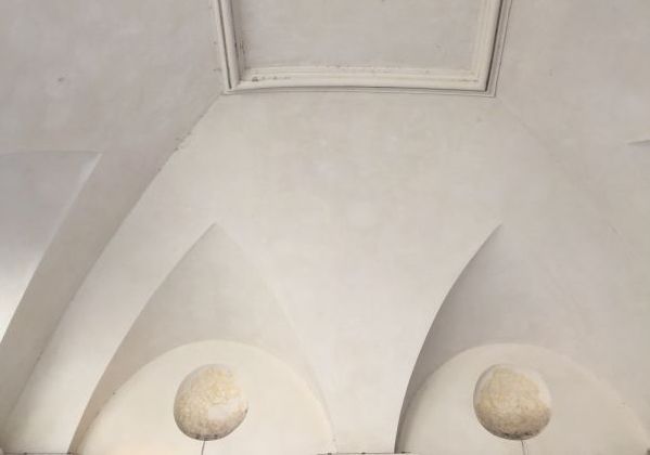 O minimalismo “escondido” nos detalhes de Roma O minimalismo “escondido” nos detalhes de Roma