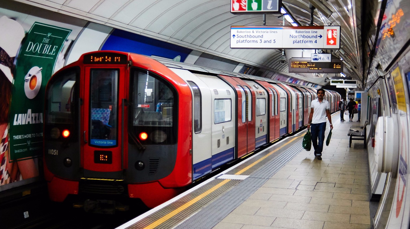 Estudo realizado pela Transport for London revelou que passageiros usam 18 rotas diferentes entre duas estações, muitos deles usando caminhos mais longos. Foto: reprodução/PA Estudo realizado pela Transport for London revelou que passageiros usam 18 rotas diferentes entre duas estações, muitos deles usando caminhos mais longos. Foto: reprodução/PA