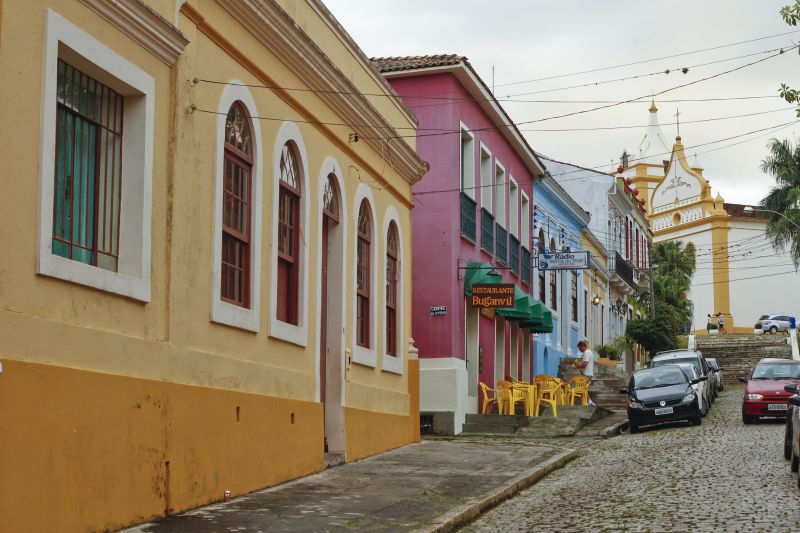 Detalhe do centro de Antonina, tombada pelo Iphan em 2012. Foto: Arquivo/Gazeta do Povo