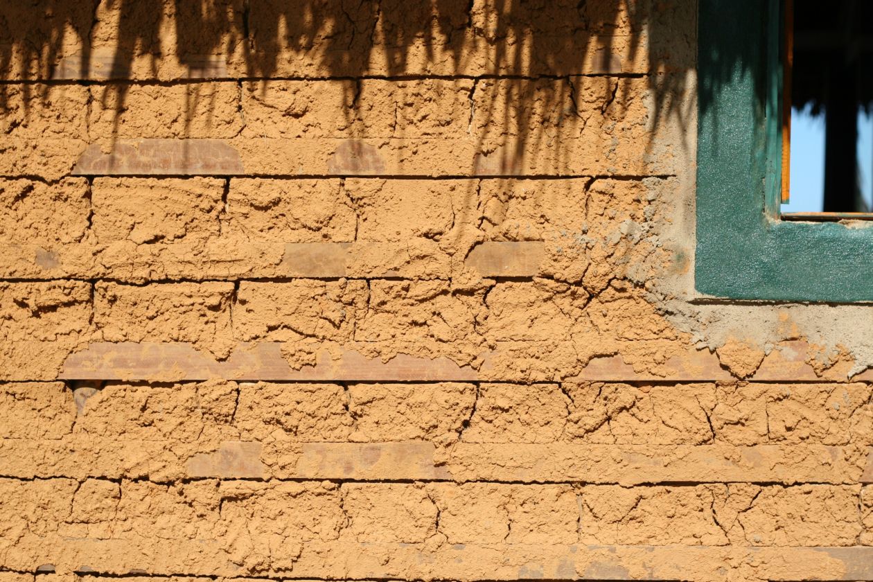 Parede feita com a técnica da taipa, ou pau a pique. Foto: Elizeu Santos-Neto/Flickr