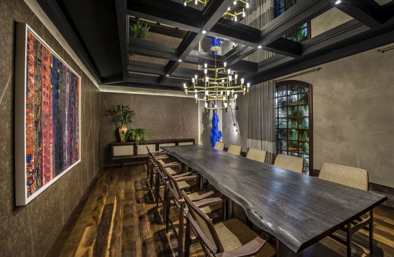 Sala de jantar assinada por Janaina Macedo.  Foto: Letícia Akemi/Gazeta do Povo