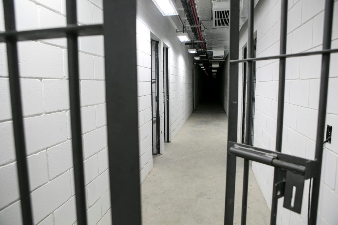 TJ / Ahú - 02-07-2018 - O imóvel que abrigou o antigo presídio do Ahú foi restaurado e revitalizado e será utilizado pelo Tribunal de Justiça do Paraná. TJ / Ahú - 02-07-2018 - O imóvel que abrigou o antigo presídio do Ahú foi restaurado e revitalizado e será utilizado pelo Tribunal de Justiça do Paraná.