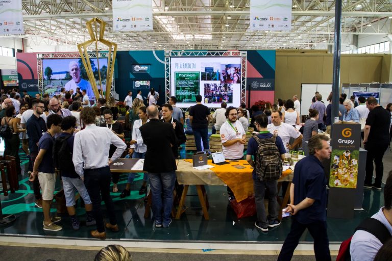 Movimentação durante a primeira edição da Smart City Expo Curitiba em março de 2018. Foto: Ana Gabriella Amorim/Gazeta do Povo