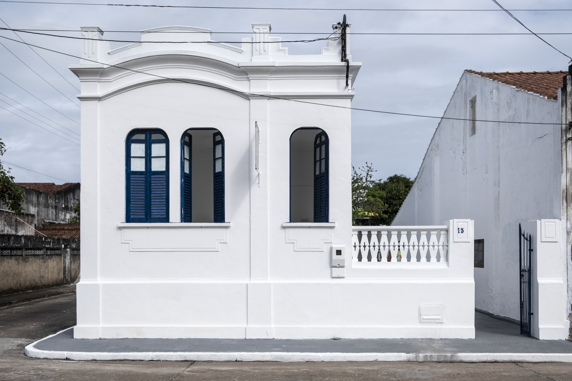 Fachada restaurada do Museu das Cadeiras Brasileiras. Foto: Ruy Teixeira Fachada restaurada do Museu das Cadeiras Brasileiras. Foto: Ruy Teixeira