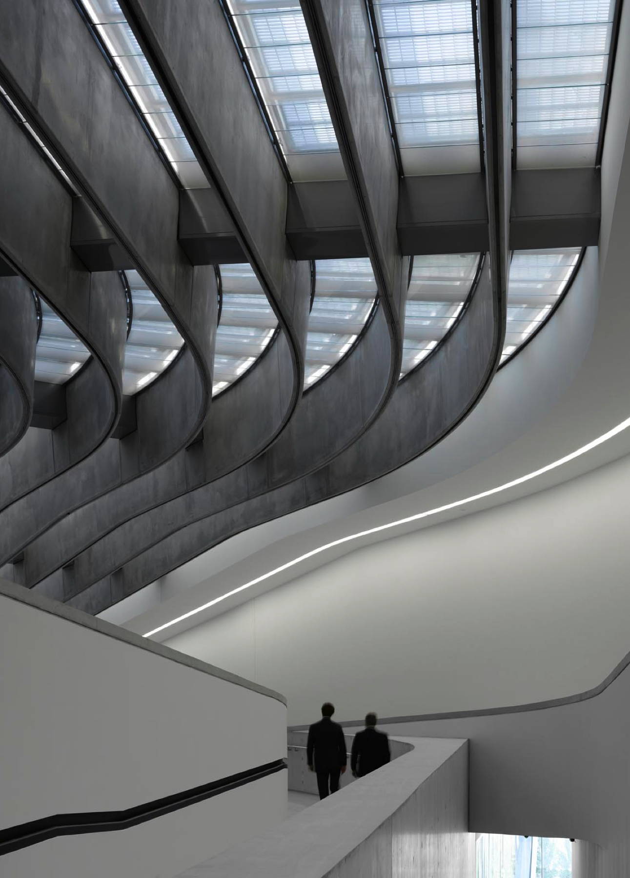 Cenário futurista de ‘Pantera Negra’ foi inspirado em obras de Zaha Hadid Cenário futurista de ‘Pantera Negra’ foi inspirado em obras de Zaha Hadid