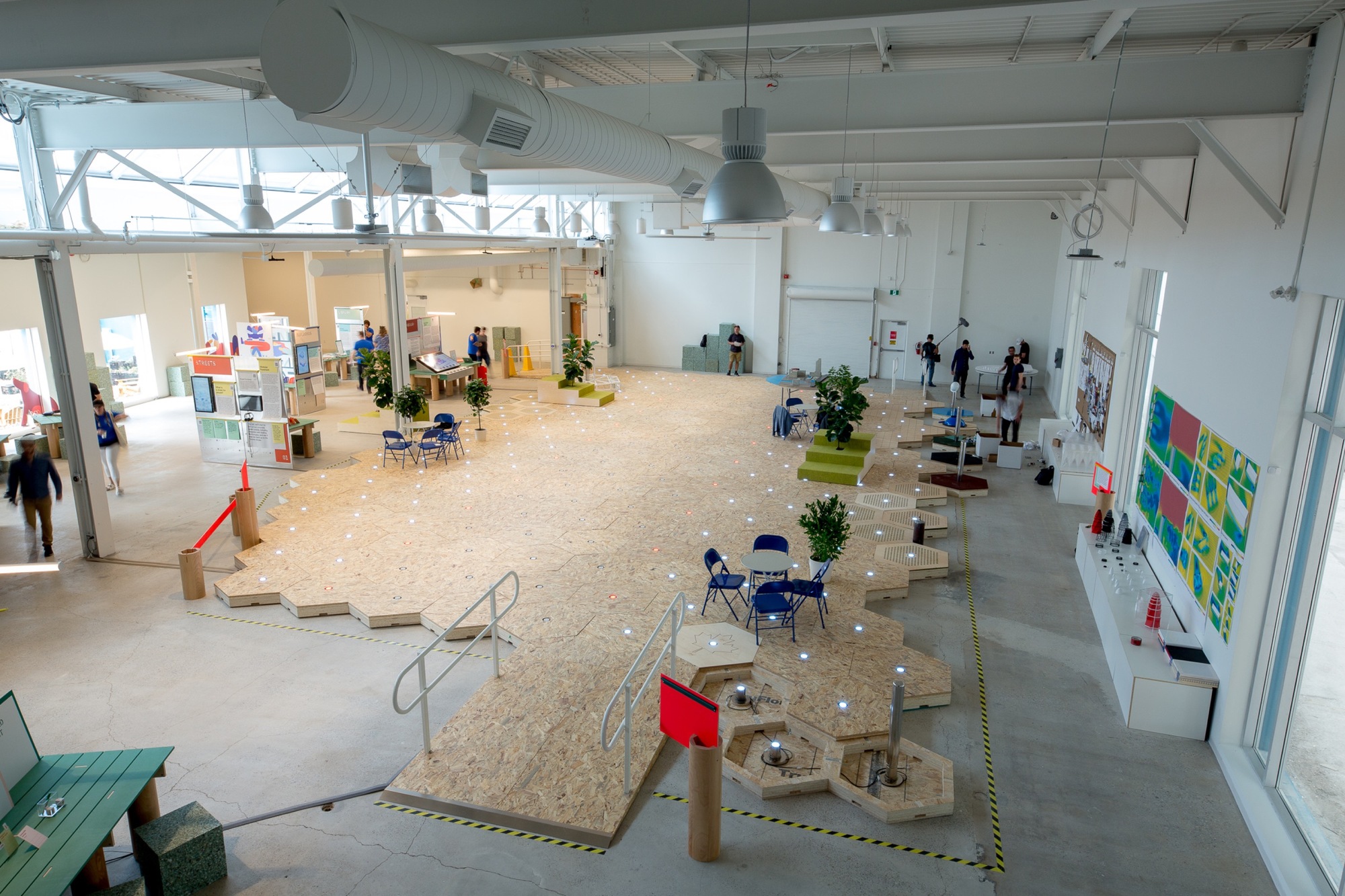 Sede do Sidewalk Labs em Toronto, Canadá, com o protótipo da Dynamic Street implementado. Foto: divulgação Sede do Sidewalk Labs em Toronto, Canadá, com o protótipo da Dynamic Street implementado. Foto: divulgação