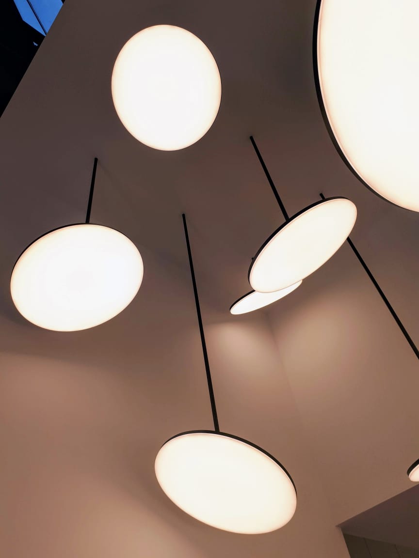 10 luminárias minimalistas lançadas na Semana de Design de Milão 2019 10 luminárias minimalistas lançadas na Semana de Design de Milão 2019