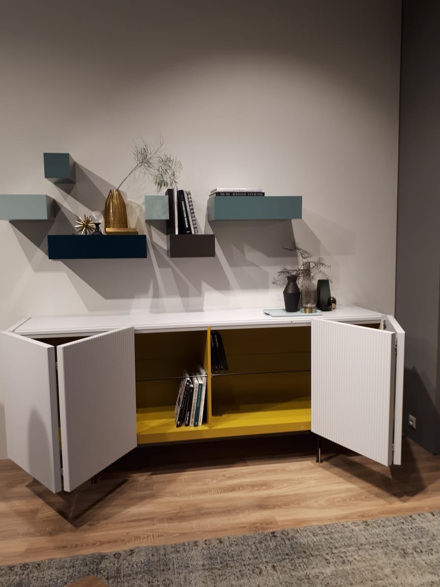 20 composições de Milão 2019 garantem que vai ter cor na decoração; você só precisa escolher a intensidade 20 composições de Milão 2019 garantem que vai ter cor na decoração; você só precisa escolher a intensidade