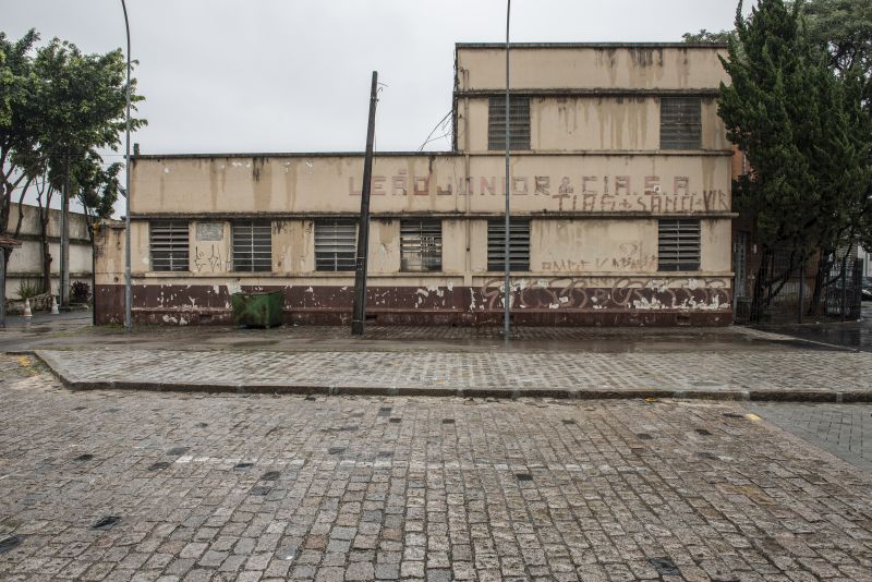 Sede administrativa da companhia de erva- mate Leão Junior, no Rebouças. Foto: Letícia Akemi/Gazeta do Povo Sede administrativa da companhia de erva- mate Leão Junior, no Rebouças. Foto: Letícia Akemi/Gazeta do Povo