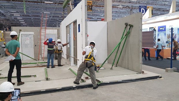 Projeto brasileiro que constrói casa em 24 horas será exibido em Las Vegas Projeto brasileiro que constrói casa em 24 horas será exibido em Las Vegas