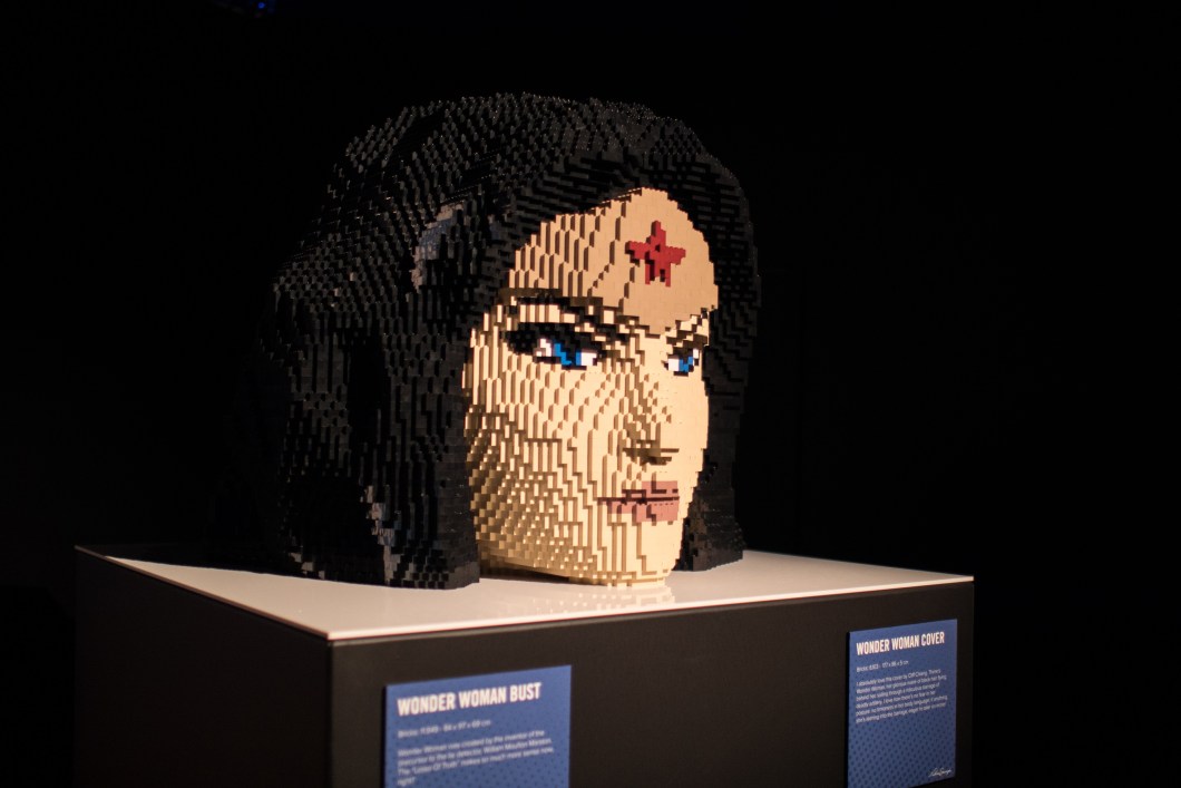 Brasil recebe maior exposição de Lego do mundo com heróis da DC Brasil recebe maior exposição de Lego do mundo com heróis da DC