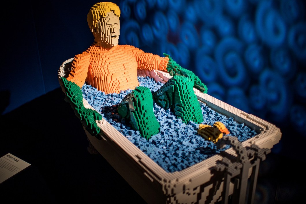 Brasil recebe maior exposição de Lego do mundo com heróis da DC Brasil recebe maior exposição de Lego do mundo com heróis da DC