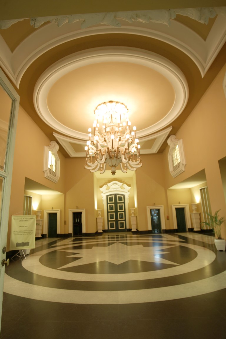 Hotel que já foi o mais luxuoso do Brasil e hospedou Walt Disney está aberto para visitação Hotel que já foi o mais luxuoso do Brasil e hospedou Walt Disney está aberto para visitação