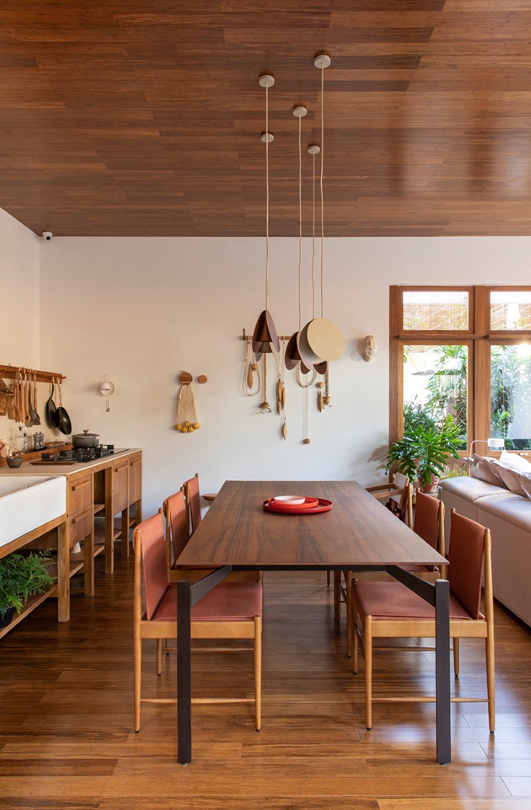 Do cantinho para o pet à varanda gourmet: 12 ambientes para inspirar a decoração da casa Do cantinho para o pet à varanda gourmet: 12 ambientes para inspirar a decoração da casa