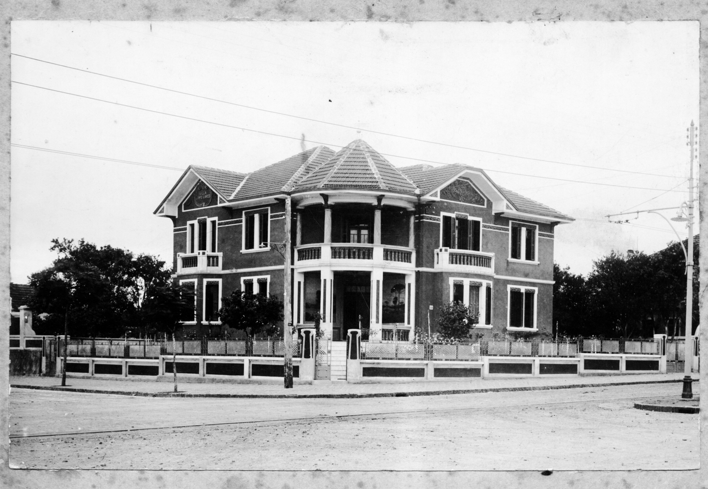 Casa foi construída em 1931 pelo casal Lucas e Martha Sovierzoski. Foto: Maria Guiraud Antunes/Arquivo Pessoal Casa foi construída em 1931 pelo casal Lucas e Martha Sovierzoski. Foto: Maria Guiraud Antunes/Arquivo Pessoal