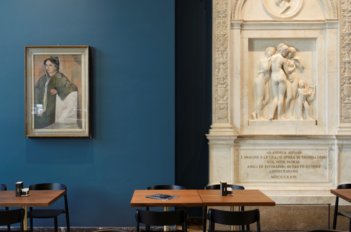 Novo café em Milão vira sensação com arquitetura e design de 1950 Novo café em Milão vira sensação com arquitetura e design de 1950
