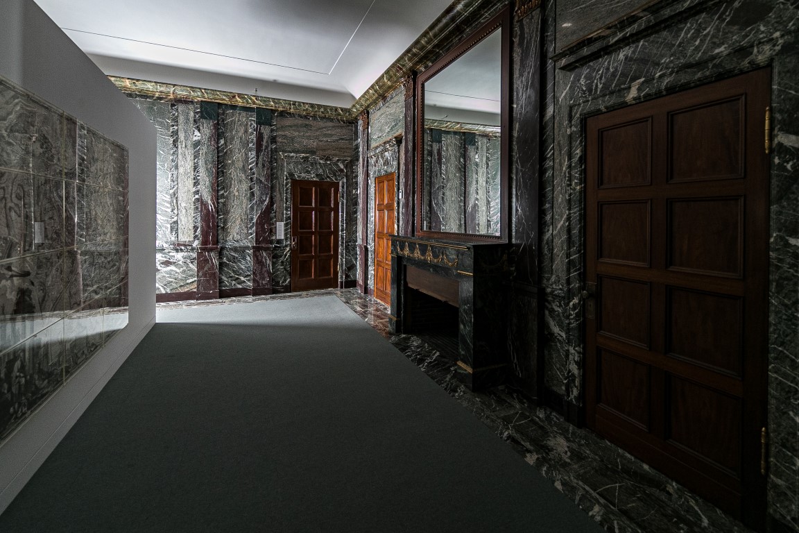 An area of the marbled offices that once belonged to F.W. Woolworth, which architect Kang Chang restored for his firm Kang Modern, in New York, Aug. 9, 2019. Secret rooms are popping up in workplaces. (Jeenah Moon/The New York Times) An area of the marbled offices that once belonged to F.W. Woolworth, which architect Kang Chang restored for his firm Kang Modern, in New York, Aug. 9, 2019. Secret rooms are popping up in workplaces. (Jeenah Moon/The New York Times)