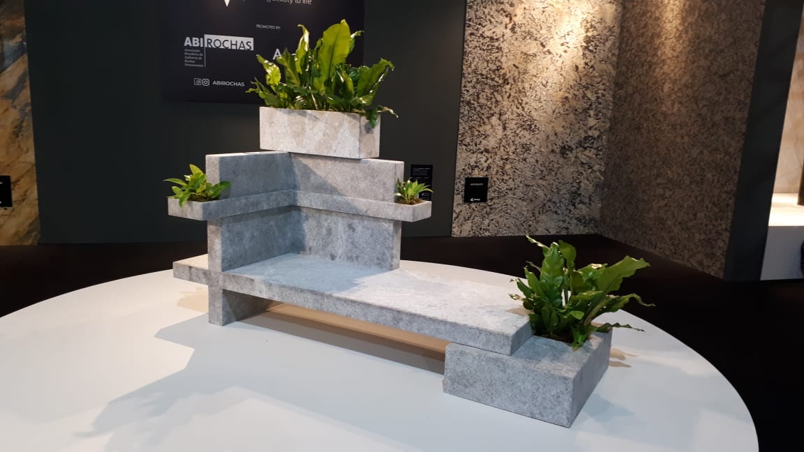 21 peças de design provam que o uso dos mármores vai muito além de pisos, paredes e bancadas 21 peças de design provam que o uso dos mármores vai muito além de pisos, paredes e bancadas