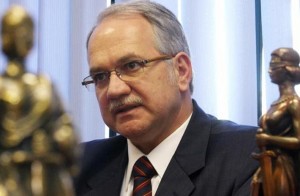Fachin, um liberal? Sai pra lá, comuna!