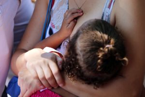 Mais de 60% dos partos no Rio são de mães solteiras