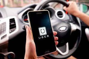 Como votou cada partido no Uber? Análise permite algumas conclusões interessantes