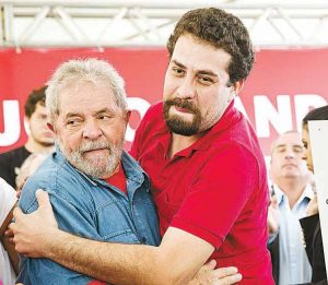 Extrema-esquerda, liderada pelo invasor Boulos, articula novo partido