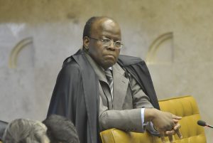 Joaquim Barbosa: o falso herói que é a esperança da esquerda “limpinha”