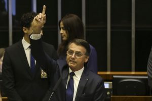 Viés conservador em certas pastas não é o problema do governo