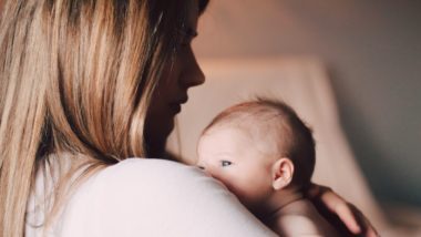 Pós-parto exige atenção a sinais de que a saúde da mãe pode estar em risco É preciso observar a saúde da mãe no pós-parto, com foco especial nas seis semanas seguintes, que englobam este período.