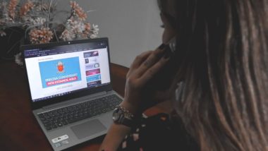 Precisa conversar? Conheça os voluntários que podem te ouvir Há quase um ano grupo de voluntários de Curitiba tem ajudado no combate aos casos de suicídio entre jovens.