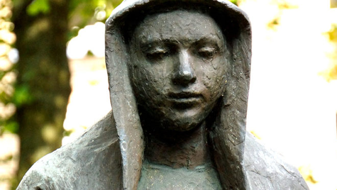 A mística Marguerite Porete, uma das maiores da Idade Média, foi morta na fogueira em 1310.