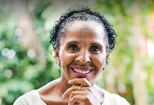 Trabalho da gaúcha Rozeli da Silva começou em 1996 para evitar que outras crianças passassem pelo que ela passou.