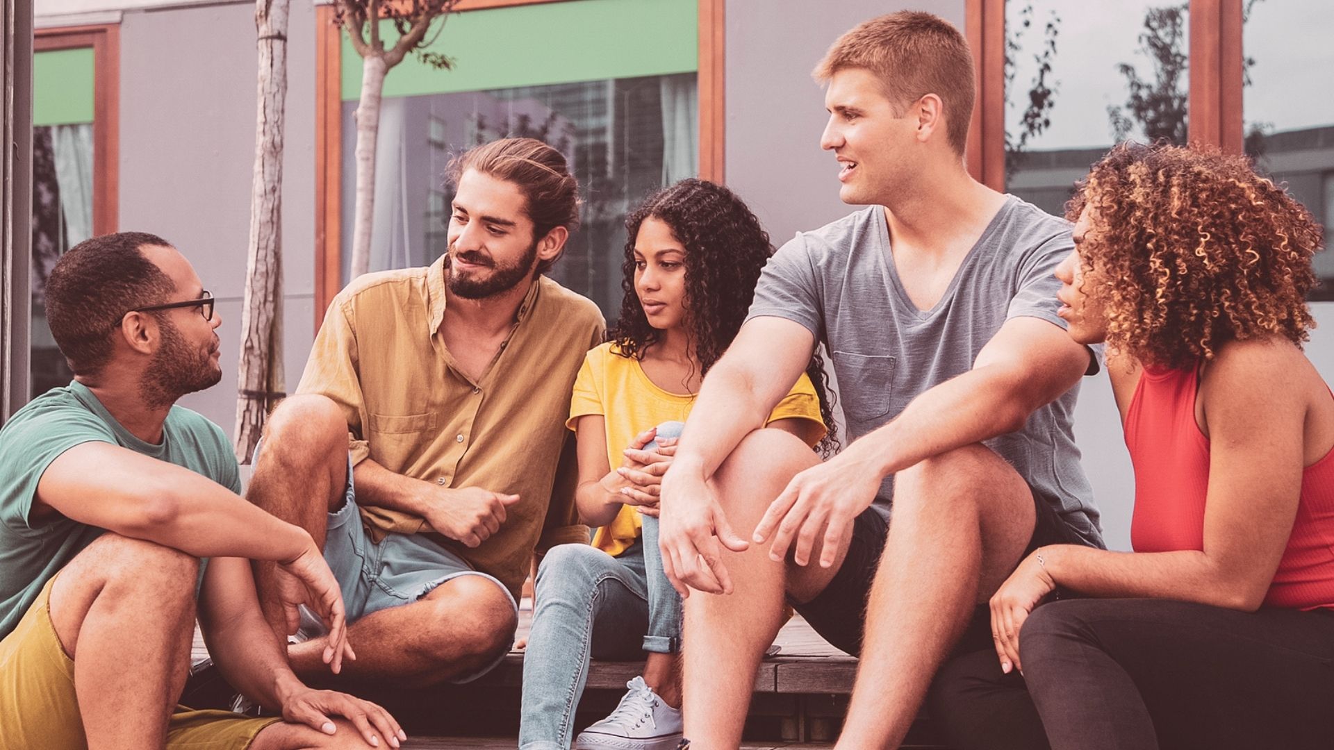 Fazer perguntas não é apenas para crianças, alunos ou filósofos. Todos precisam fazer perguntas críticas e serem tolerantes com a fala do outro.