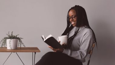 Slow living: o que é o movimento que incentiva uma mudança em rotinas aceleradas O slow living não é fácil de ser praticado instantâneamente, mas a disposição em mudar de vida garante grandes benefícios..