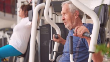 Aos 50 anos os músculos não crescem como antes, e isso se deve aos genes Quando homens mais jovens se exercitam, há mudanças na expressão de mais de 150 genes, número que cai drasticamente depois.