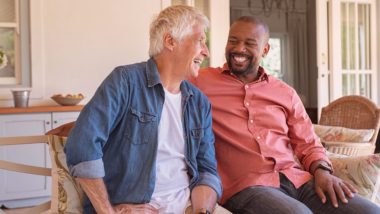 Amizade entre homens, quando sai da superficialidade, faz diferença no desenvolvimento pessoal Ter um bom amigo é importante para todo ser humano, pois contribui para o desenvolvimento pessoal e para a qualidade de vida.