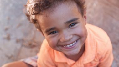 Educar para as virtudes: qual o papel da família na construção destas qualidades nos filhos Quanto mais cedo os pais procuram desenvolver nos filhos as virtudes, de uma maneira mais eficaz eles absorvem essas qualidades.