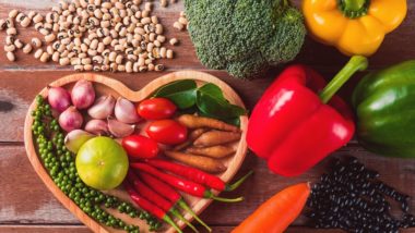 10 dicas para uma alimentação amiga do coração Equilibrar a ingestão e o gasto de energia para atingir e manter um peso corporal saudável é apenas uma das dicas