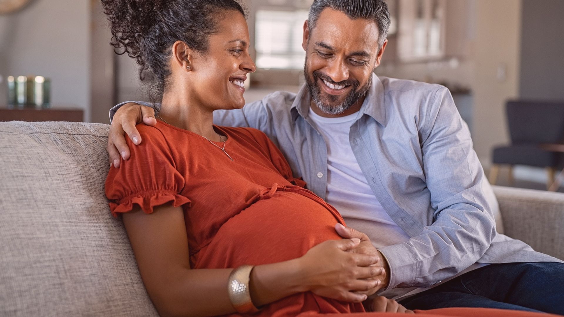 A família deve vivenciar cada processo com o coração aberto para as surpresas que virão, sem se apegar às expectativas idealizadas.