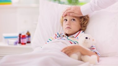 Sintomas de câncer em crianças vão de palidez e estrabismo à inchaço sem traumas Pelo menos 11 sintomas e sinais podem indicar a necessidade de consultar um médico sobre diagnóstico de câncer infantil.
