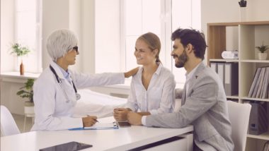 Vai casar? Conheça os exames pré-nupciais e sua importância Os exames antes do casamento detectam doenças infecciosas que possam ser transmitidas ao cônjuge e verificam fatores de risco que podem levar à infertilidade
