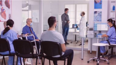 3 lugares em que você deveria seguir usando máscara Alguns lugares e situações ainda exigem atenção para o uso de máscara, ainda mais se o indivíduo tiver comorbidade e idade avançada.