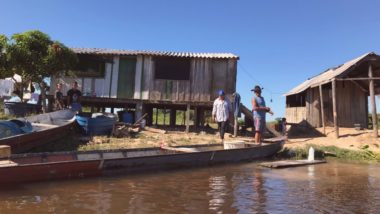 Cuidado com o bioma e apoio social andam juntos em projeto que atende ribeirinhos Com 14 anos de existência, a Acaia Pantanal atende famílias ao longo do Rio Paraguai com apoio social e oficinas contextualizadas com o cuidado do bioma Pantanal, de onde todos extraem recursos para sobreviver